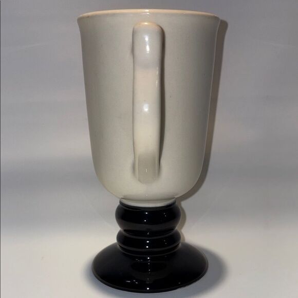 Modern Cream and Black Dining Mugs - Picture 4 of 7